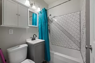 1429 N 47th St, Milwaukee, WI 53208 - Photo 16