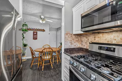 4157 W College Ave, Franklin, WI 53221 - Photo 8