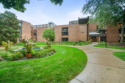 1906 E Shorewood Blvd #153, Shorewood, WI 53211 - Photo 18