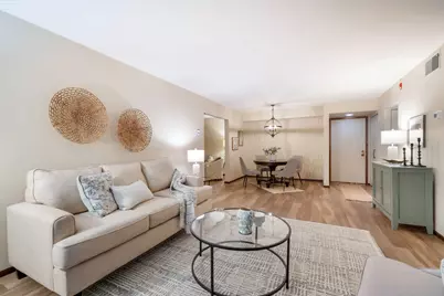1906 E Shorewood Blvd #153, Shorewood, WI 53211 - Photo 16