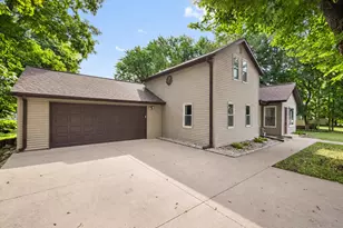 110 N Harrison St, North Prairie, WI 53153 - Photo 2