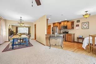 10059 Sheridan Rd, Pleasant Prairie, WI 53158 - Photo 12