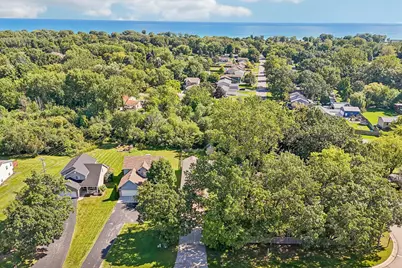10059  Sheridan Rd, Pleasant Prairie, WI 53158 - Photo 6