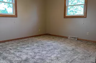 1907 LA Cres Ct, Campbell, WI 54603 - Photo 26