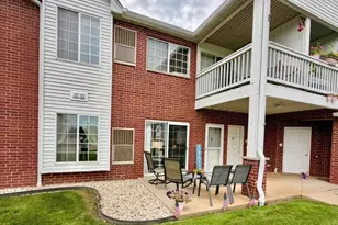 8201 Lexington Pl, Pleasant Prairie, WI 53158 - Photo 20