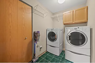 3156 S Toldt Pkwy, West Allis, WI 53227 - Photo 22