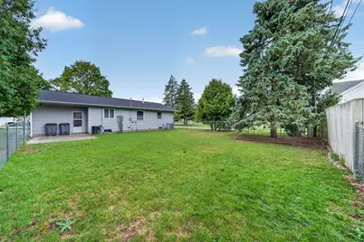 2746  Saemann Ave, Sheboygan, WI 53081 - Photo 22