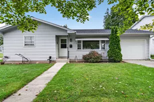 2746 Saemann Ave, Sheboygan, WI 53081 - Photo 1