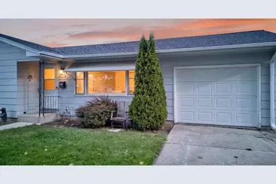 2746  Saemann Ave, Sheboygan, WI 53081 - Photo 2