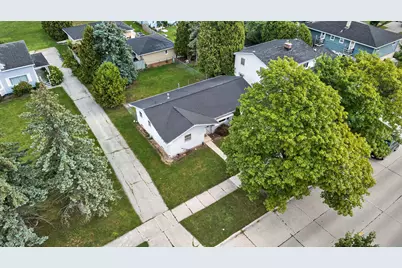 2746  Saemann Ave, Sheboygan, WI 53081 - Photo 32