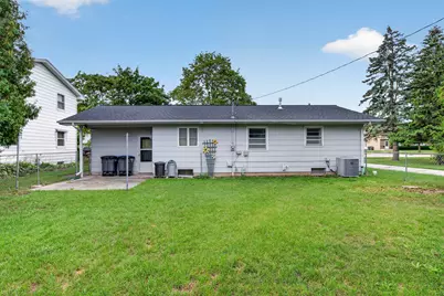 2746  Saemann Ave, Sheboygan, WI 53081 - Photo 24