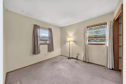 2746  Saemann Ave, Sheboygan, WI 53081 - Photo 10
