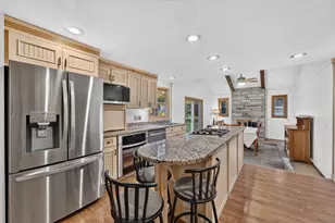 4936 Deerwood Dr, Racine, WI 53406 - Photo 8