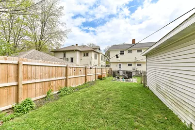 2109 N 70th St #2111, Wauwatosa, WI 53213 - Photo 28