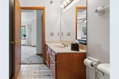 401 W Aspen Dr #1, Oak Creek, WI 53154 - Photo 30