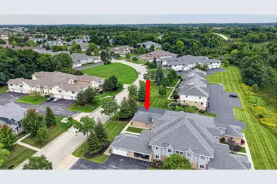 401 W Aspen Dr #1, Oak Creek, WI 53154 - Photo 4