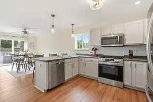 751 N Sandy Ln, Elkhorn, WI 53121 - Photo 10