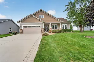 1836 N Sunnyslope Dr, Racine, WI 53406 - Photo 1