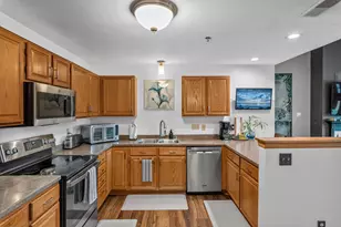 1992 Parknoll Ln, Port Washington, WI 53074 - Photo 8