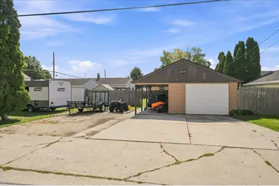 1720  Arizona Ave, Sheboygan, WI 53081 - Photo 32