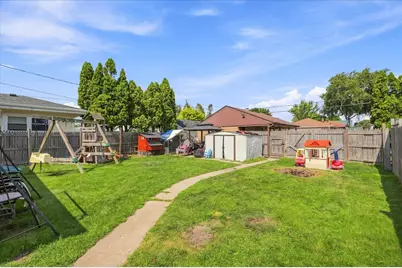 1720  Arizona Ave, Sheboygan, WI 53081 - Photo 28