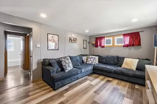 1720 Arizona Ave, Sheboygan, WI 53081 - Photo 2