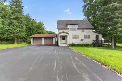 300  James St, Slinger, WI 53086 - Photo 20