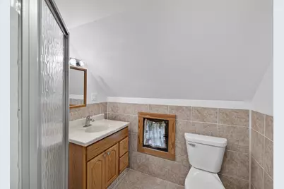 300  James St, Slinger, WI 53086 - Photo 8