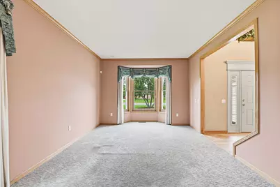 N66W14659  White Birch Dr, Menomonee Falls, WI 53051 - Photo 6
