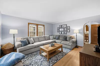 2723 S 46th St, Milwaukee, WI 53219 - Photo 2