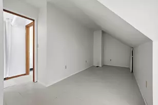 2723 S 46th St, Milwaukee, WI 53219 - Photo 14