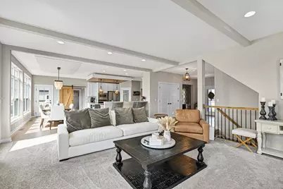 N66W15735  Fox Meadow Dr, Menomonee Falls, WI 53051 - Photo 8