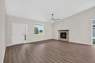 2900 21st St, Kenosha, WI 53140 - Photo 6