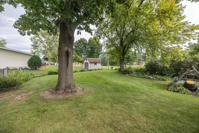 3008  Sunrise Dr, Richfield, WI 53033 - Photo 14