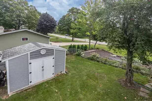 3008 Sunrise Dr, Richfield, WI 53033 - Photo 34
