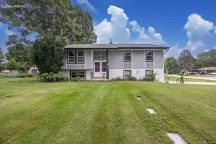 3008 Sunrise Dr, Richfield, WI 53033 - Photo 1