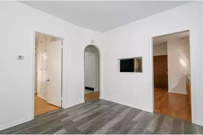 1428 S 79th St, West Allis, WI 53214 - Photo 6