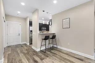 1905 N Water St, Milwaukee, WI 53202 - Photo 12