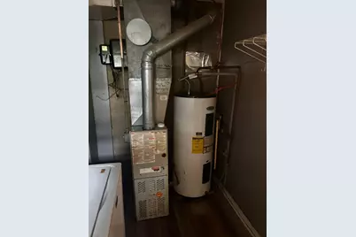 5657 N 58th St, Milwaukee, WI 53218 - Photo 12