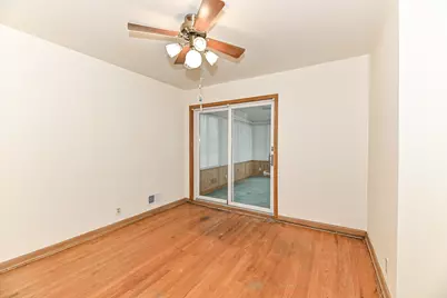 2818 S 71st St, Milwaukee, WI 53219 - Photo 18