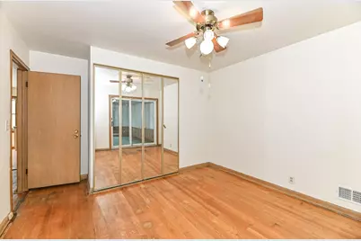 2818 S 71st St, Milwaukee, WI 53219 - Photo 20