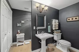 1801 E Bristlecone Dr, Hartland, WI 53029 - Photo 46