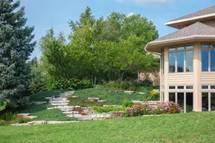 1801 E Bristlecone Dr, Hartland, WI 53029 - Photo 28