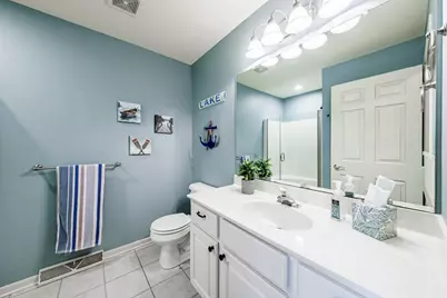 451  White Oak Trl #2, Hartland, WI 53029 - Photo 16