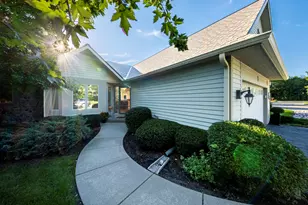 451 White Oak Trail, Hartland, WI 53029 - Photo 1