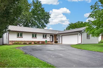 650  Meadow Ln, Burlington, WI 53105 - Photo 1