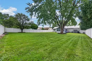 650 Meadow Ln, Burlington, WI 53105 - Photo 28