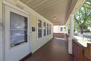 2432 N 45th St, Milwaukee, WI 53210 - Photo 2