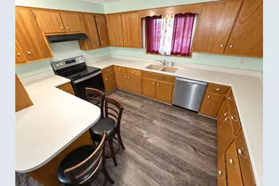1014  Washington Ave, Sheboygan, WI 53081 - Photo 8