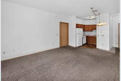 140 W Commerce Blvd #311, Slinger, WI 53086 - Photo 6